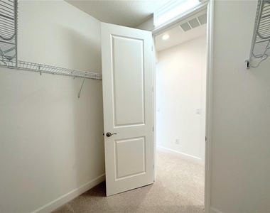 3392 Acacia Bay Avenue - Photo Thumbnail 22
