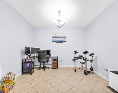 1511 Trailwater Street - Photo Thumbnail 19