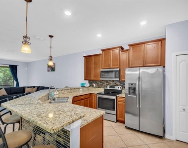 1511 Trailwater Street - Photo Thumbnail 2