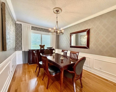 4272 Ellinwood Boulevard - Photo Thumbnail 10