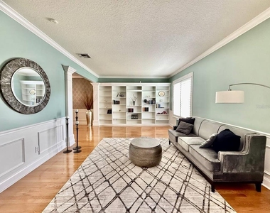 4272 Ellinwood Boulevard - Photo Thumbnail 6