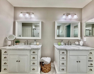 4272 Ellinwood Boulevard - Photo Thumbnail 34