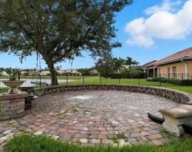 3010 Winding Trail - Photo Thumbnail 27