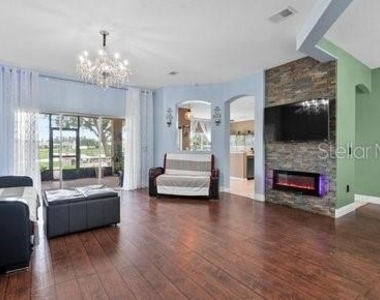 3010 Winding Trail - Photo Thumbnail 7