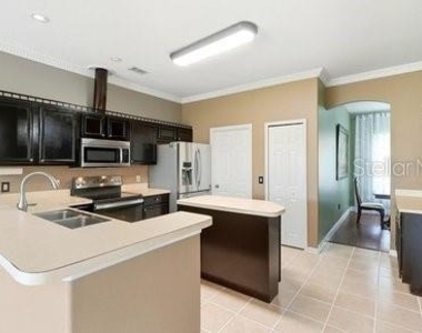 3010 Winding Trail - Photo Thumbnail 10