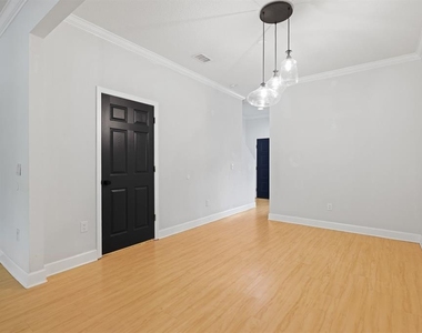 4706 Gurnet Court - Photo Thumbnail 7