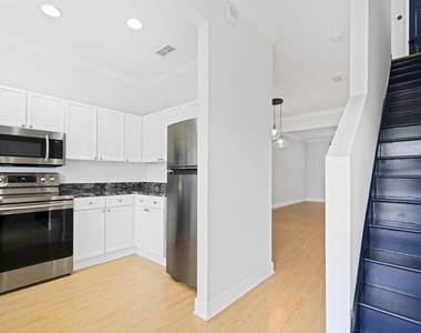 4706 Gurnet Court - Photo Thumbnail 12