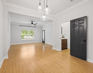 4706 Gurnet Court - Photo Thumbnail 3