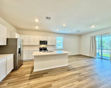 2481 Mellow Lane - Photo Thumbnail 4