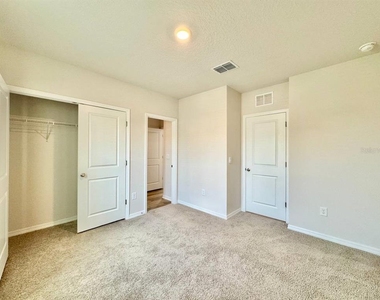 2481 Mellow Lane - Photo Thumbnail 24
