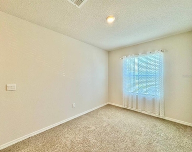 2481 Mellow Lane - Photo Thumbnail 14