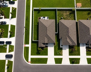13191 Garnet Raspberry Avenue - Photo Thumbnail 18