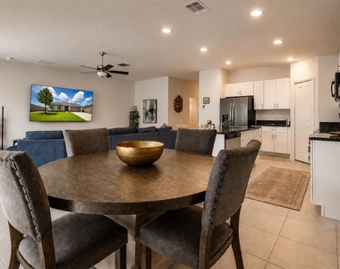 13191 Garnet Raspberry Avenue - Photo Thumbnail 7