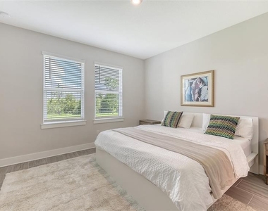 491 Daylily Boulevard - Photo Thumbnail 18