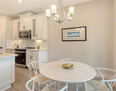 491 Daylily Boulevard - Photo Thumbnail 9