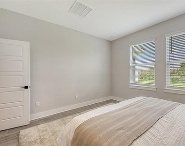 491 Daylily Boulevard - Photo Thumbnail 21