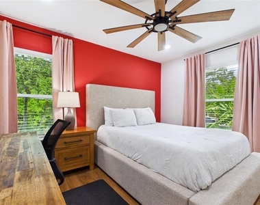 3802 E Curtis Street - Photo Thumbnail 25