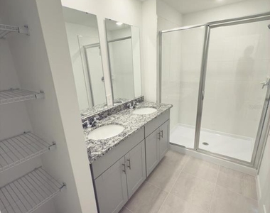 16423 Happy Eagle Drive - Photo Thumbnail 23