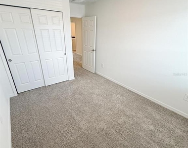 16423 Happy Eagle Drive - Photo Thumbnail 19
