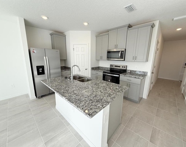 16423 Happy Eagle Drive - Photo Thumbnail 18