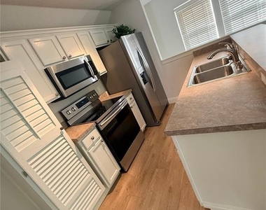 1005 Kestrel Court - Photo Thumbnail 2