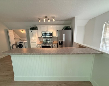 1005 Kestrel Court - Photo Thumbnail 4