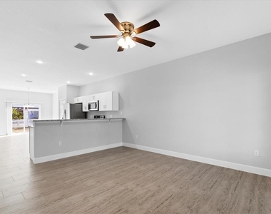 16 Trout Way - Photo Thumbnail 1