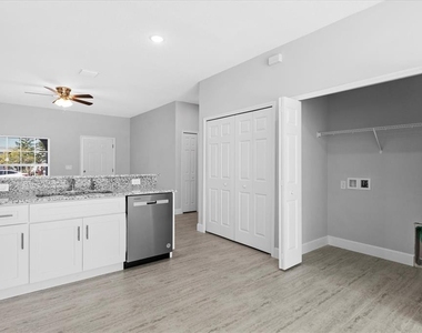 16 Trout Way - Photo Thumbnail 5