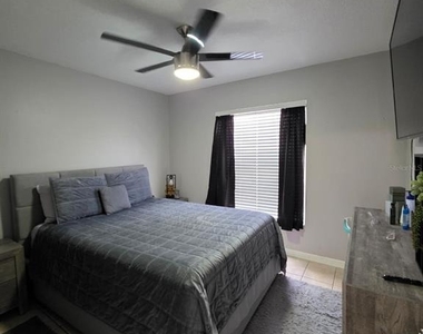 763 Country Woods Circle - Photo Thumbnail 8