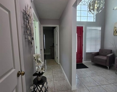 763 Country Woods Circle - Photo Thumbnail 7