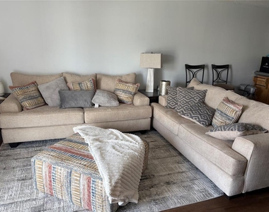 60 Winter Ridge Road - Photo Thumbnail 2