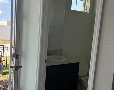 188 Holly Village Drive - Photo Thumbnail 4