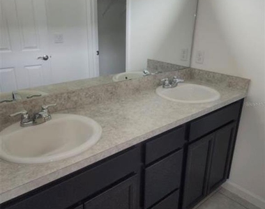 188 Holly Village Drive - Photo Thumbnail 16