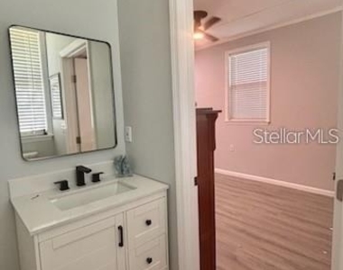 517 Jersey Avenue - Photo Thumbnail 4