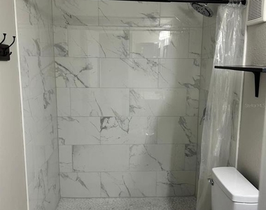 3298 Semoran Boulevard - Photo Thumbnail 3