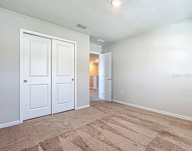 2361 Palm Park Loop - Photo Thumbnail 3