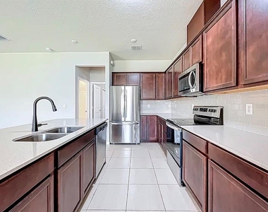 2361 Palm Park Loop - Photo Thumbnail 2