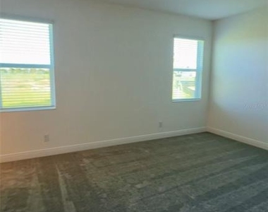 14729 Erice Avenue - Photo Thumbnail 2