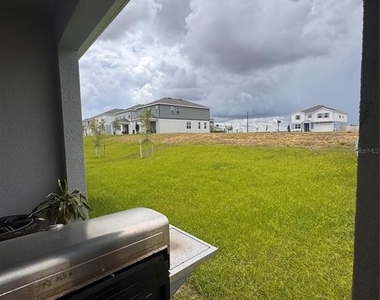 14729 Erice Avenue - Photo Thumbnail 12