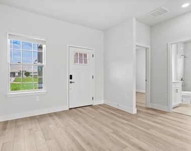 2120 Poinciana Drive - Photo Thumbnail 4