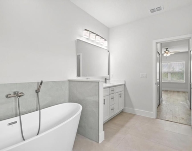 2120 Poinciana Drive - Photo Thumbnail 23