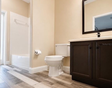 3180 Winding Trail - Photo Thumbnail 17