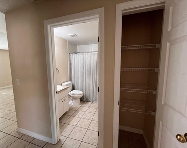 2005 N Lake Eloise Drive - Photo Thumbnail 12