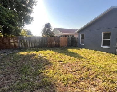2005 N Lake Eloise Drive - Photo Thumbnail 21