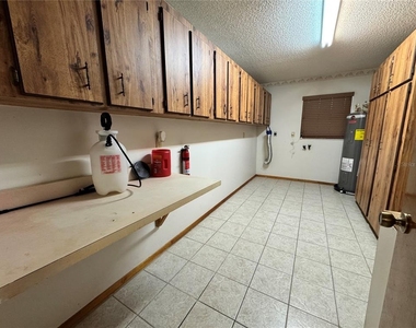 8225 E Highway 25 - Photo Thumbnail 27