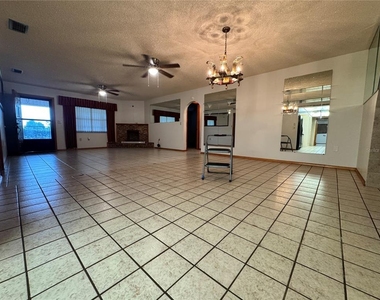 8225 E Highway 25 - Photo Thumbnail 24