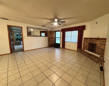 8225 E Highway 25 - Photo Thumbnail 10