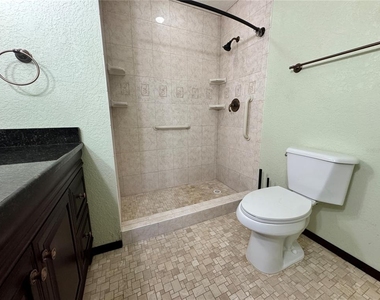 8225 E Highway 25 - Photo Thumbnail 14