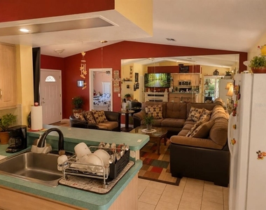 2351 Gimlet Avenue - Photo Thumbnail 3