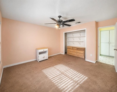 2351 Gimlet Avenue - Photo Thumbnail 10